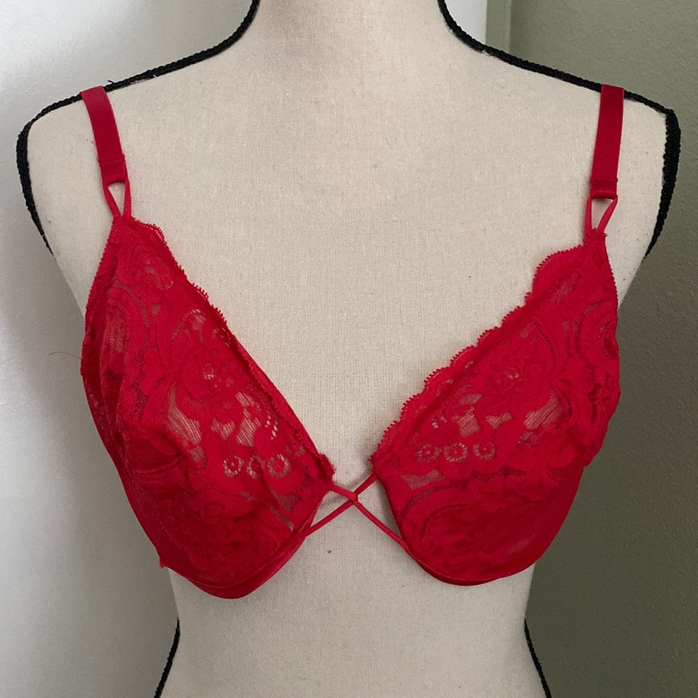 Vintage Victoria’s Secret Red Lace Bra - 34D